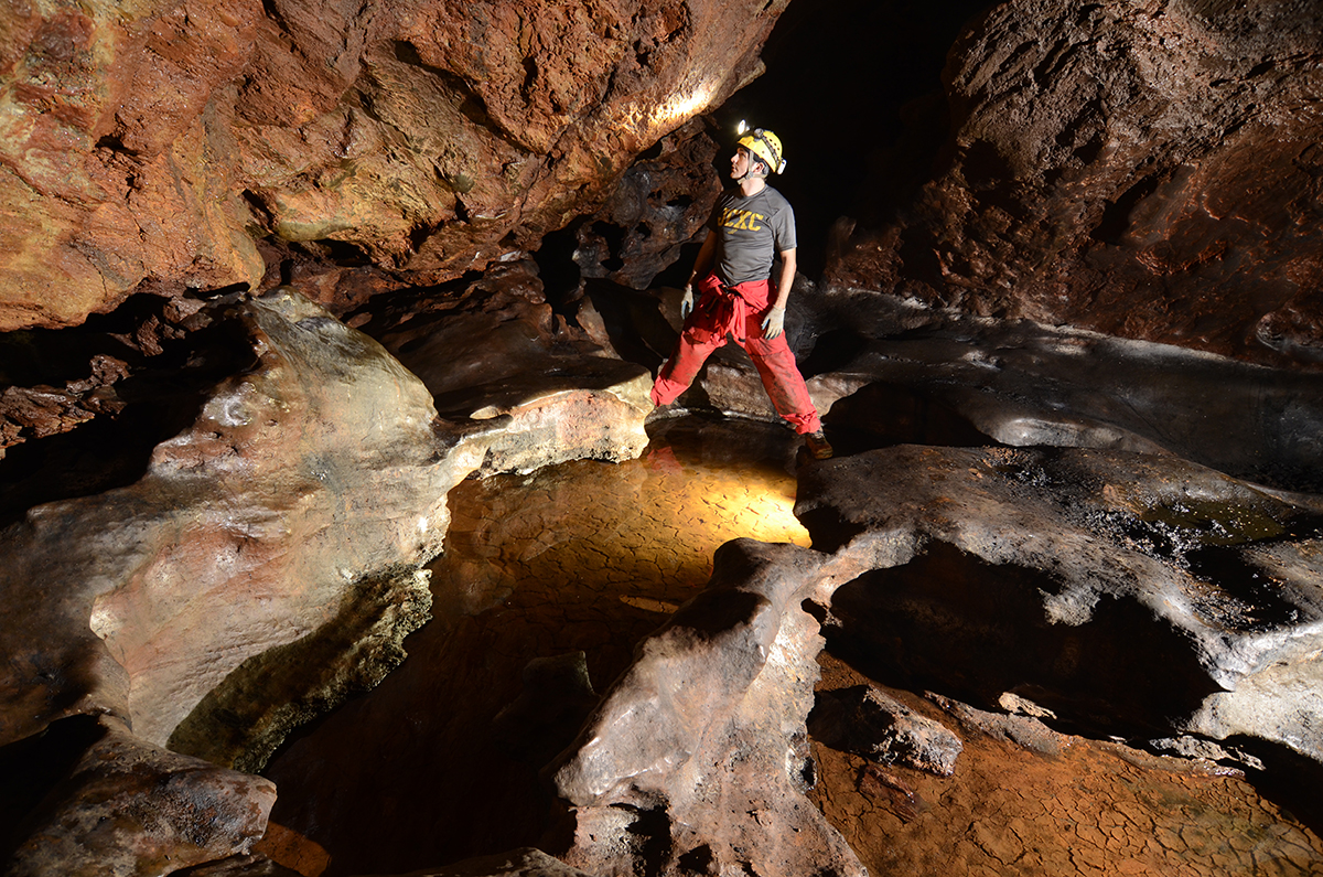 Ceth-Parker in BIF cave